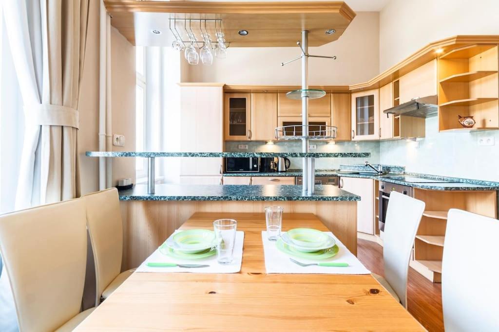 Apartment Termal Karlsbad Eksteriør billede